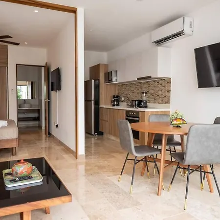 Beautiful Apt In Top Location! Ipana